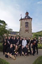 Kicks & Sticks - Landes Jugend Jazz Orchester Hessen feat. Till Brönner